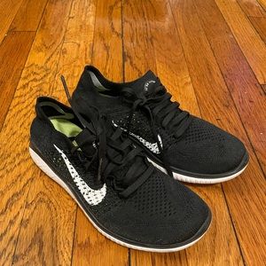 ❌SOLD❌Nike flyknit trainers